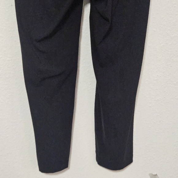 Lululemon Athletica cropped pants size 2 - Picture 7 of 13